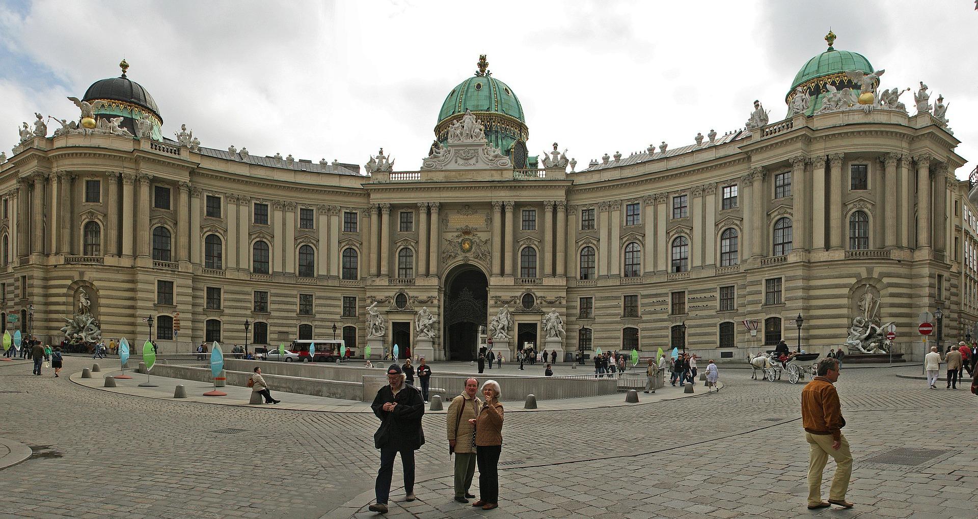 Erstaunliche Aussagen des Vizerektors der MedUni Wien bei Regierungs-PK