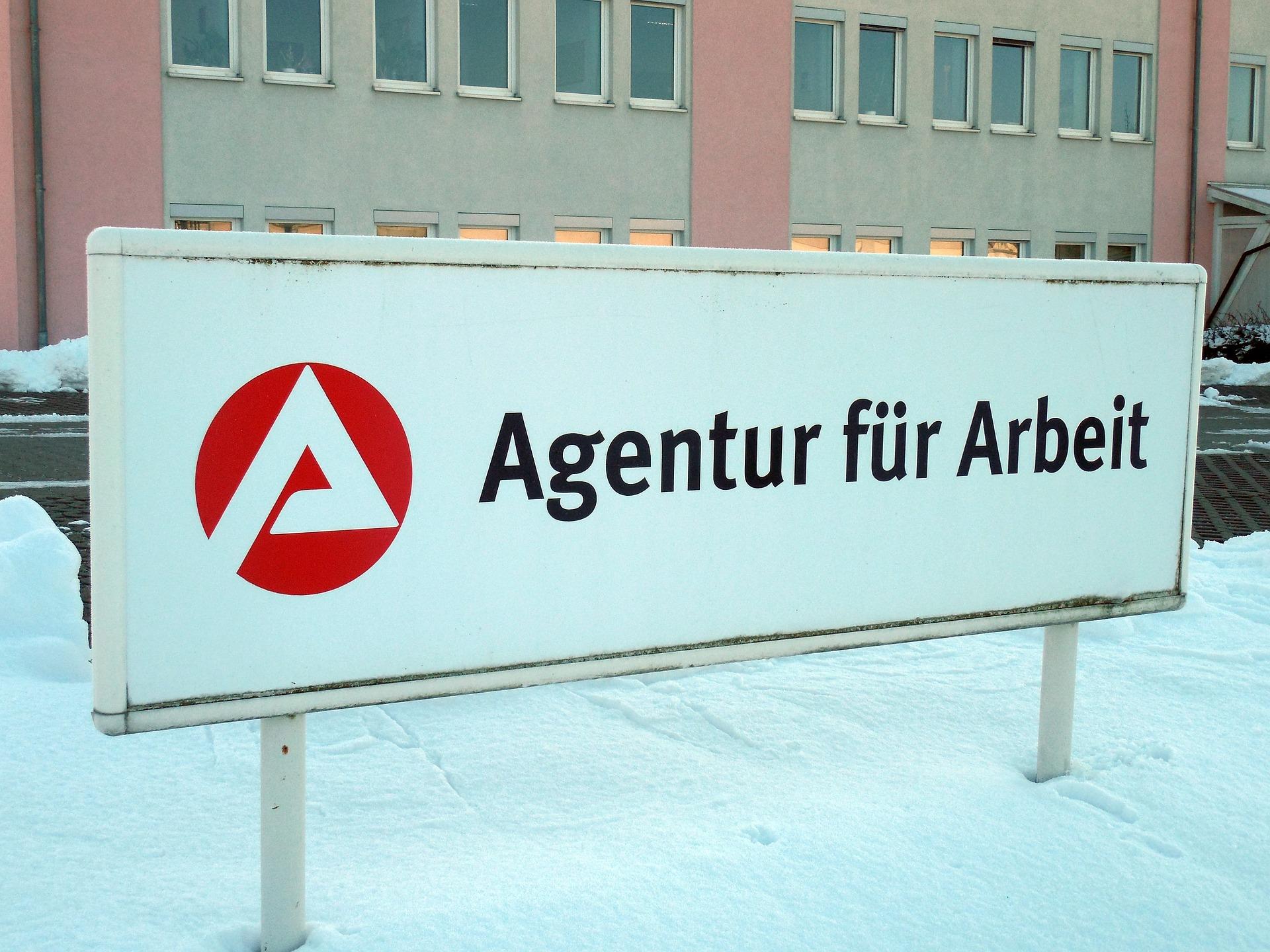 Lockdown reduziert keine Hospitaliserungen aber vernichtet Arbeitsplätze