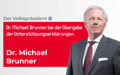 Dr.Michael Brunner bei der Übergabe der Unterstützungserklärungen